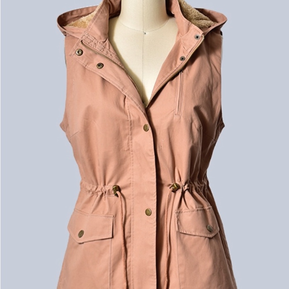 FUR INSIDE DETACHABLE UTILITY VEST